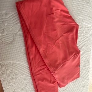 Raspberry Cream high rise length 28 Lululemon leggings
